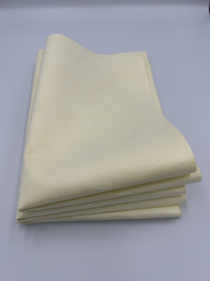 Szintetikus szarvasbőr